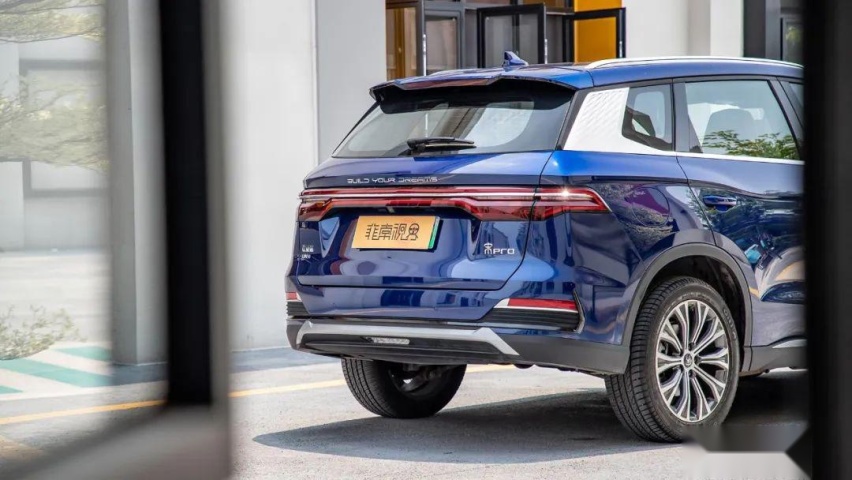 实测宋Pro DM-i：电耗低至10.2kWh/100km，馈电油