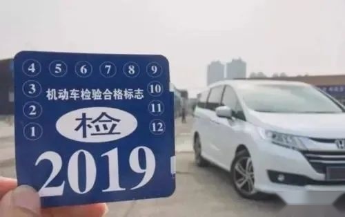 为何车管所年检时不让车主开车，而是检测员去？车主说出猫腻！