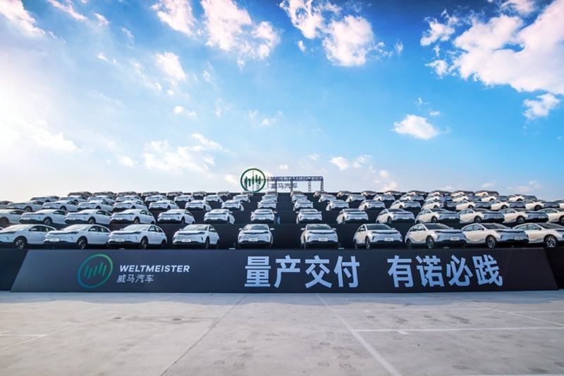 都是刚起步的国产新兵，车与车之间的差距也太大了吧