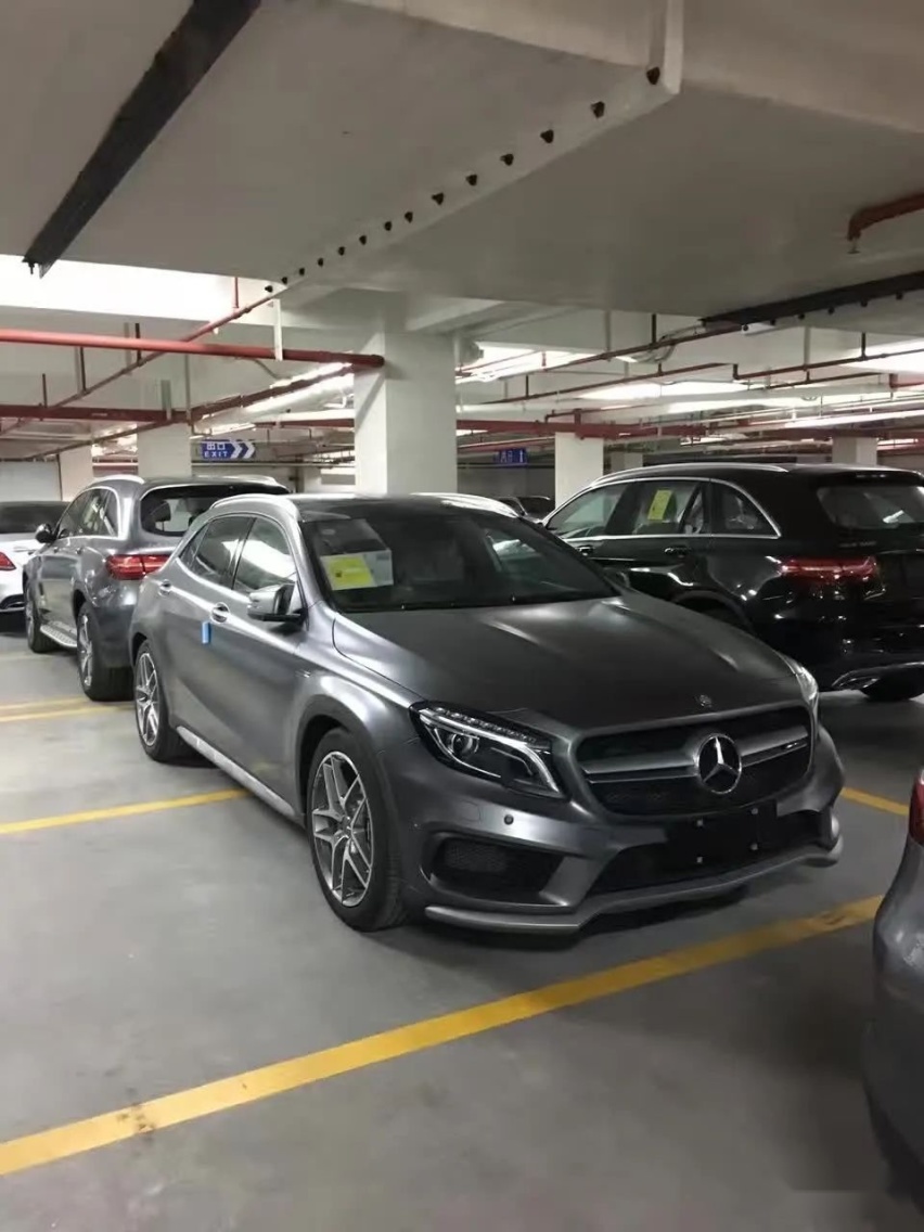 忽悠母亲买了辆奔驰GLA45 AMG，我将它改出了