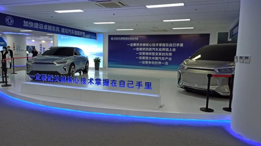 竺延风亲自“推销”，武汉明年有望推出千余辆“换电”出租车