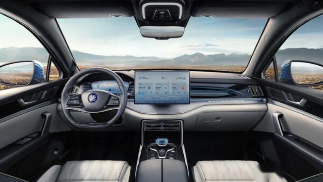 4.3秒能破百的7座SUV,比亚迪唐DM-p养车成本解析