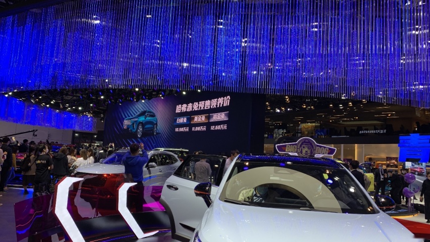 搭柠檬平台混动技术，百公里油耗4.6L，哈弗赤兔预售10.98万起