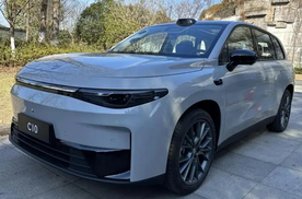 12万买长续航“中型SUV”？零跑C10购车手册，还要啥自行车