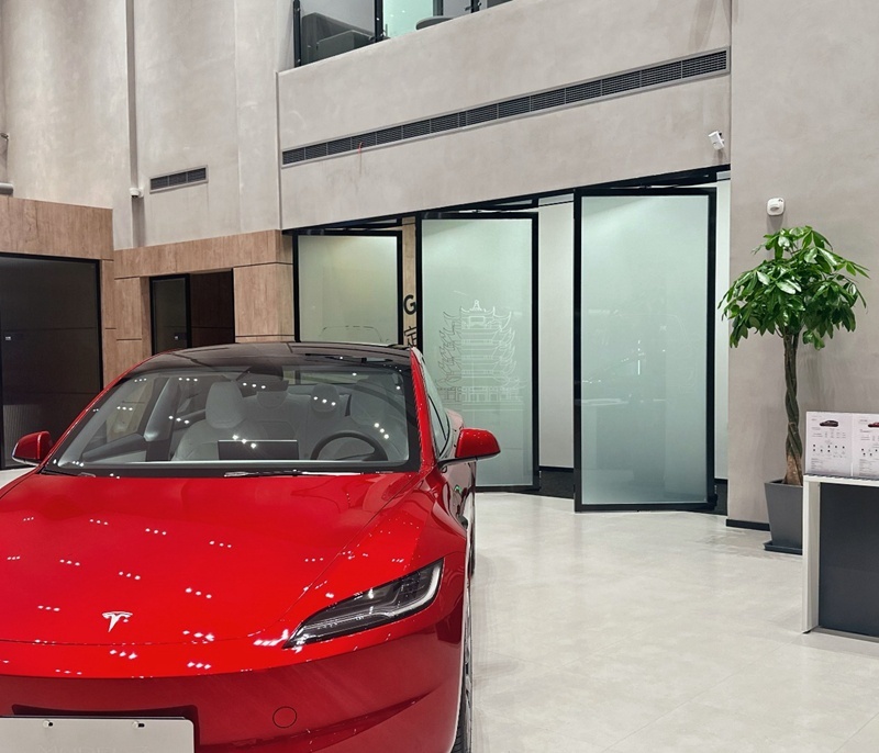 特斯拉Model 3 焕新版湖北首秀 汉口区域迎来第一家特斯拉中心