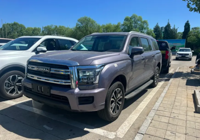 全新哈弗H5实拍谍照，定位大型SUV，还是非承载式车身