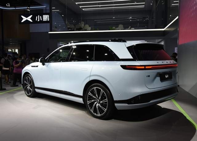 堪称“50万内最好的SUV”上市了，卖30.99万起，哪款性价比更高？
