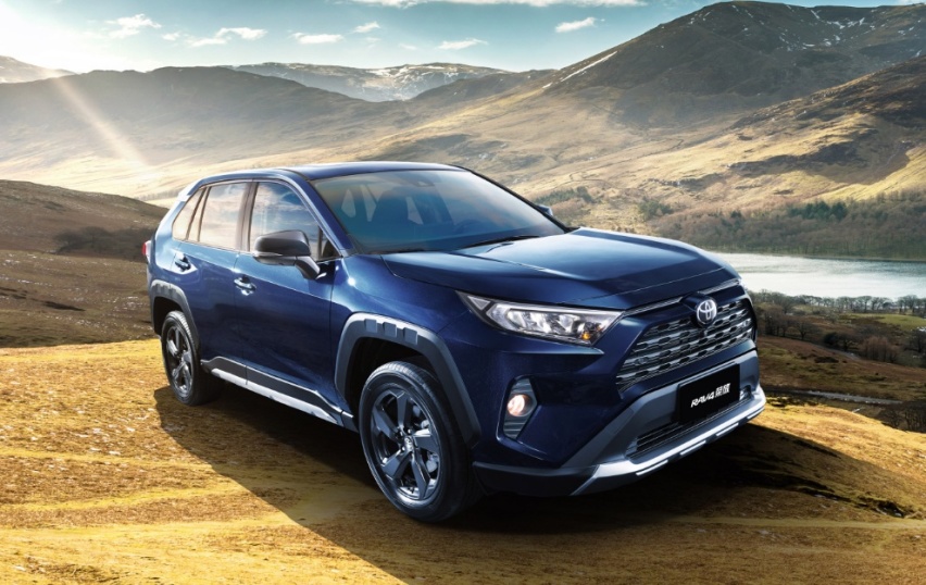 春节出行安全舒适、省油省心，皓影对比RAV4荣放怎么选？