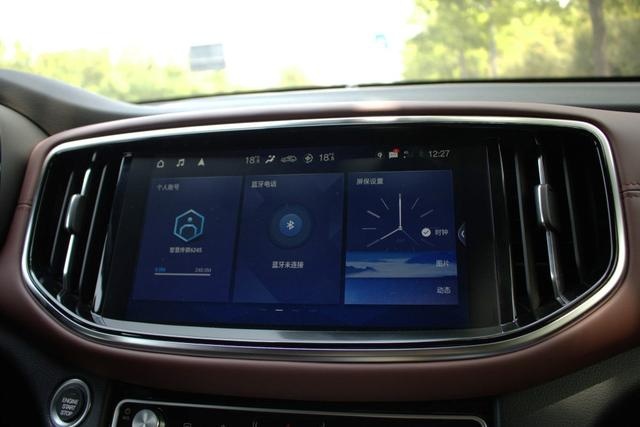 硬派运动中型SUV,最大252马力,20万内入顶配,实拍广汽传祺GS8S