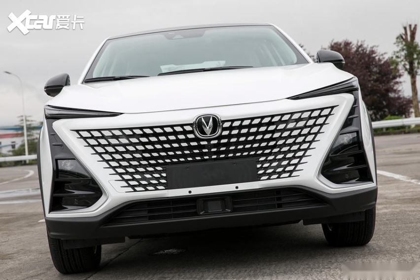 详解长安全新紧凑级SUV——UNI-T 风格动感，或6月上市