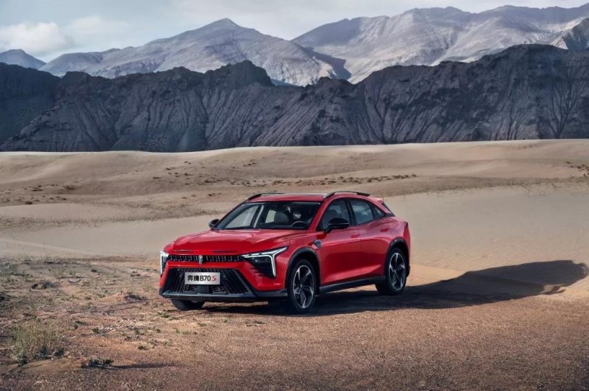 一汽奔腾全新轿跑SUV B70S惊艳亮相，它满足Z世代的“小挑剔”吗？