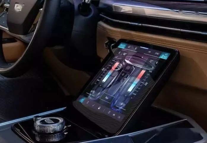 最大续航724km 全尺寸纯电SUV 凯雷德Escalade IQ 亮
