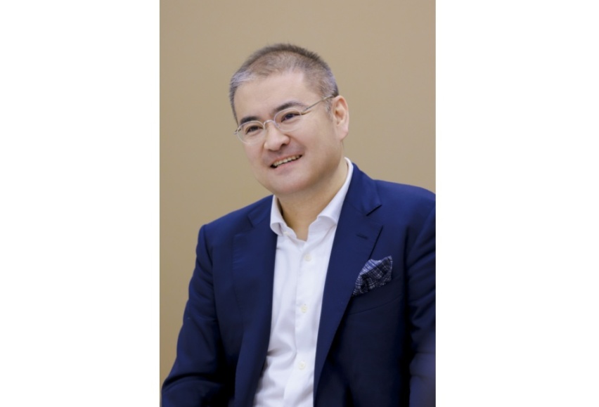 新现代豪华主义，奏响捷豹路虎的时代交响曲