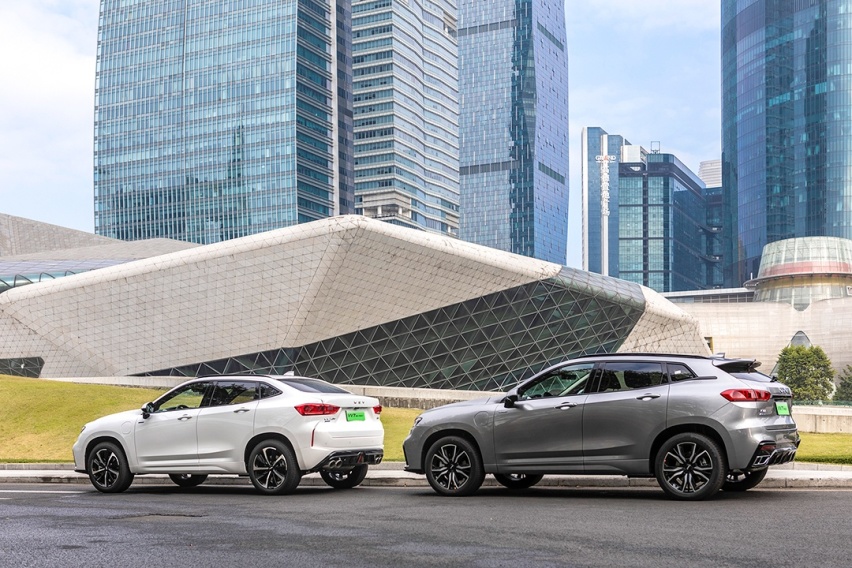 2.0T＋电机，这两款中国豪华SUV又快又省，油耗低到不敢信