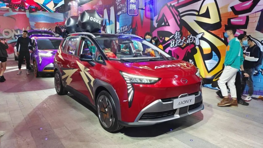 弹匣电池的第一发子弹，埃安AION Y 10.59万开启预售