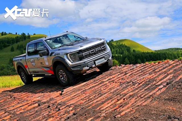 全新一代福特F-150猛禽 野起来有多爽