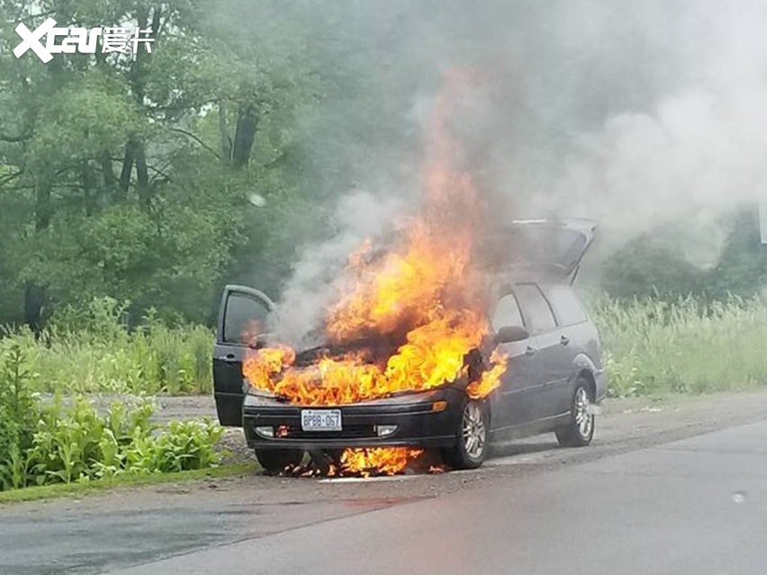 燃油车：出现这3种情况，自燃的概率会飙升！