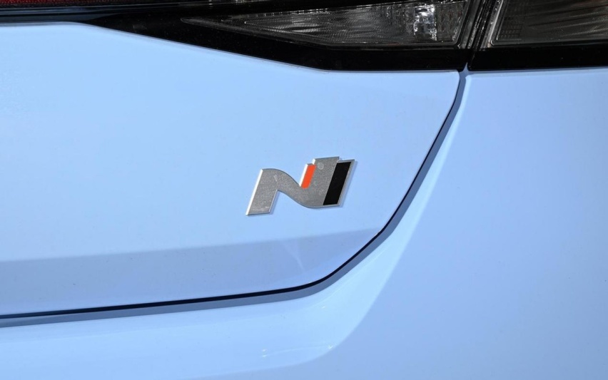 还买啥TYPE R！现代高性能车伊兰特N只需25.98万，能5.3秒就