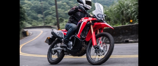 越野玩乐、上班通勤一车包办，本田CRF300L与拉力双车评测