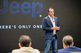 全球第四大车企新CEO，艰难上岗