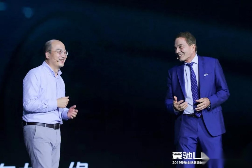 “新势代品质SUV” 爱驰U5震撼上市