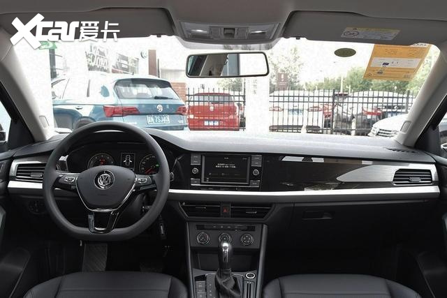 用实力打造年轻魅力，全新起亚K3欲“绊倒”德系家轿王