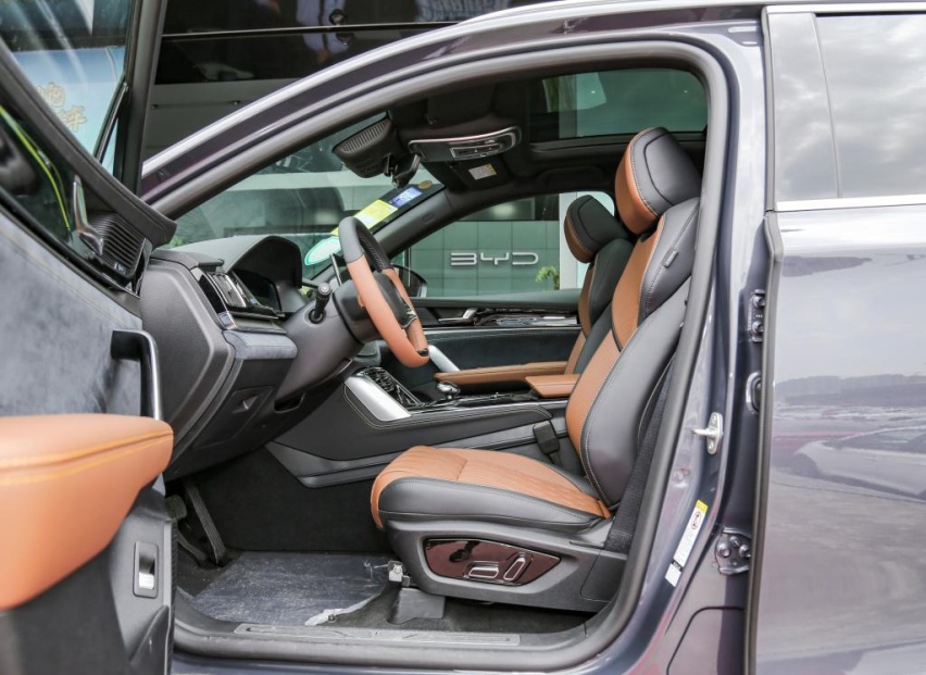 20万7座SUV，亏电油耗5.5L，比亚迪唐DM-i购车手册