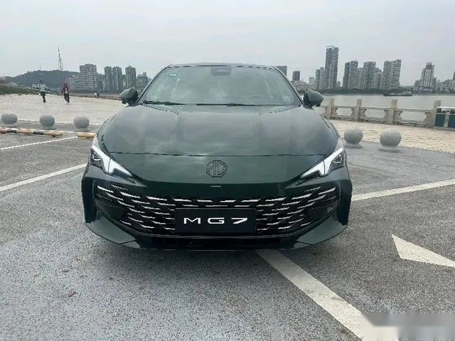 2023款名爵MG7选购指南，车速230KM/h，哪个配置最适合入手？