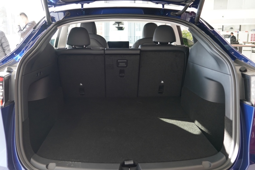 价格之外仍有亮点可说 到店体验国产特斯拉Model Y