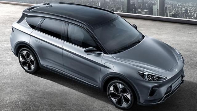 3分钟看车圈：丰田首款纯电动SUV，CH-R EV上市