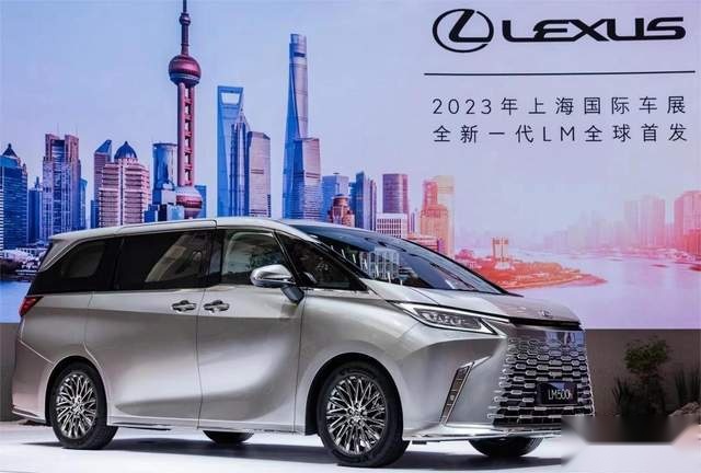 双动力加持，尺寸还加长！雷克萨斯新LM今日首发，最少加价80万？
