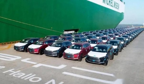 焦点时刻：元PLUS成APEC官方用车，比亚迪“把绿色梦想带向全球”