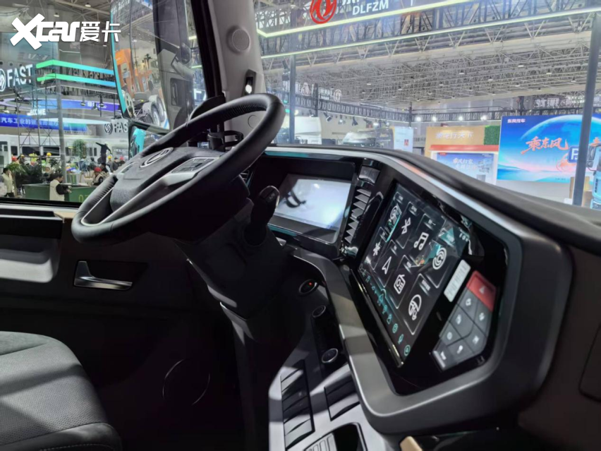 不玩虚的！东风天龙GX智能干线牵引车助新手秒变老司机