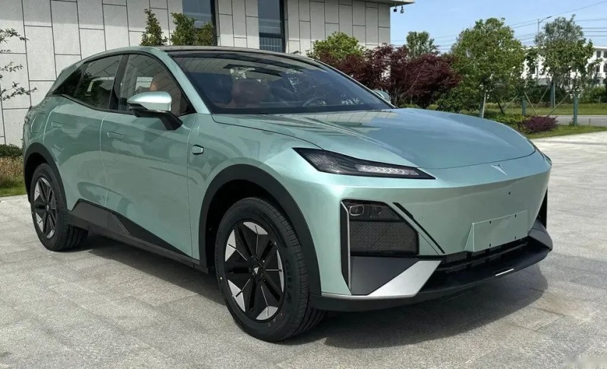 长安系下半年新车：全新CS75PLUS带头，油电混齐步走