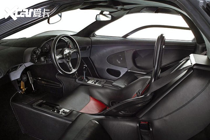 你好我来自90年代盘点90年代最棒的汽车内饰