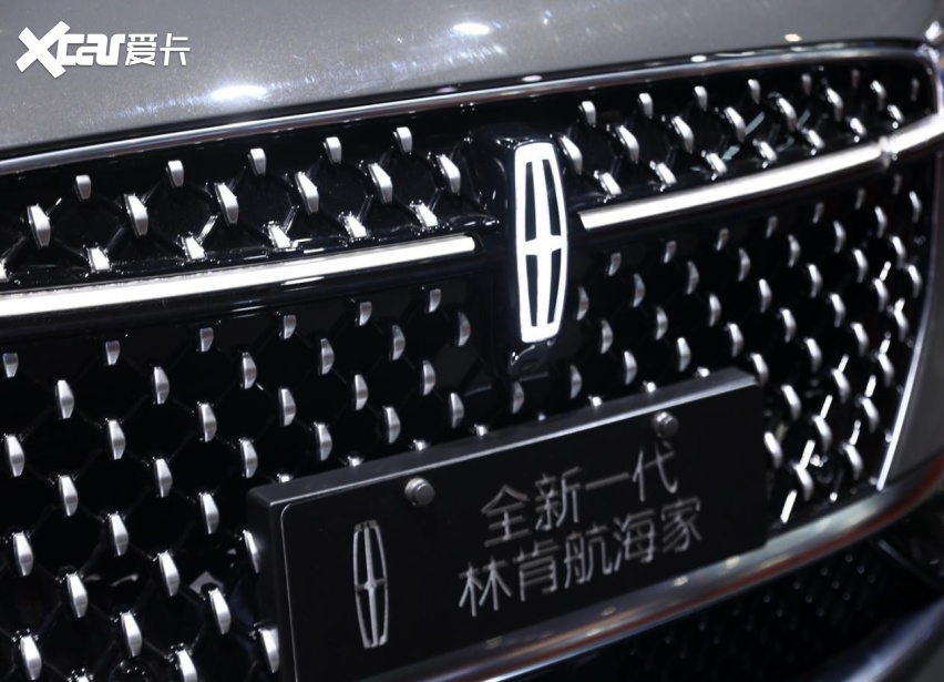 林肯航海家和凯迪拉克XT5：豪华SUV火拼中