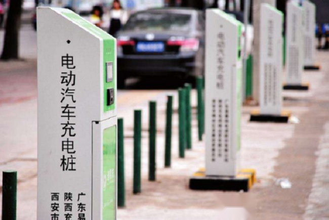 电动汽车充电快充和慢充有哪些区别，日常充电哪个好