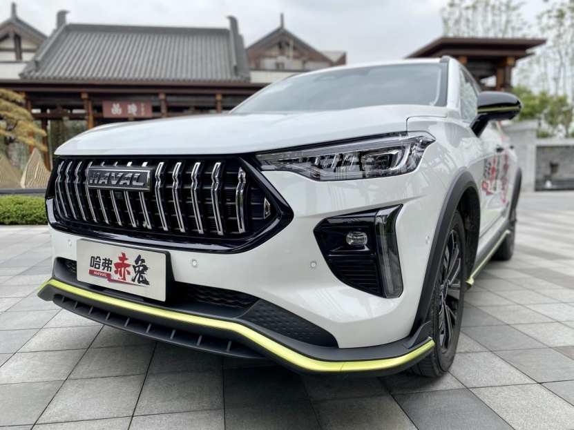 这或许是10万能买到最运动的SUV，百公里加速7.7秒