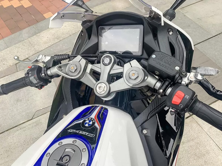 双缸450大跑车 “国产宝马”S450RR 1.68万你敢买