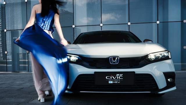 思域HATCHBACK，到底算是两厢车，还是三厢车？