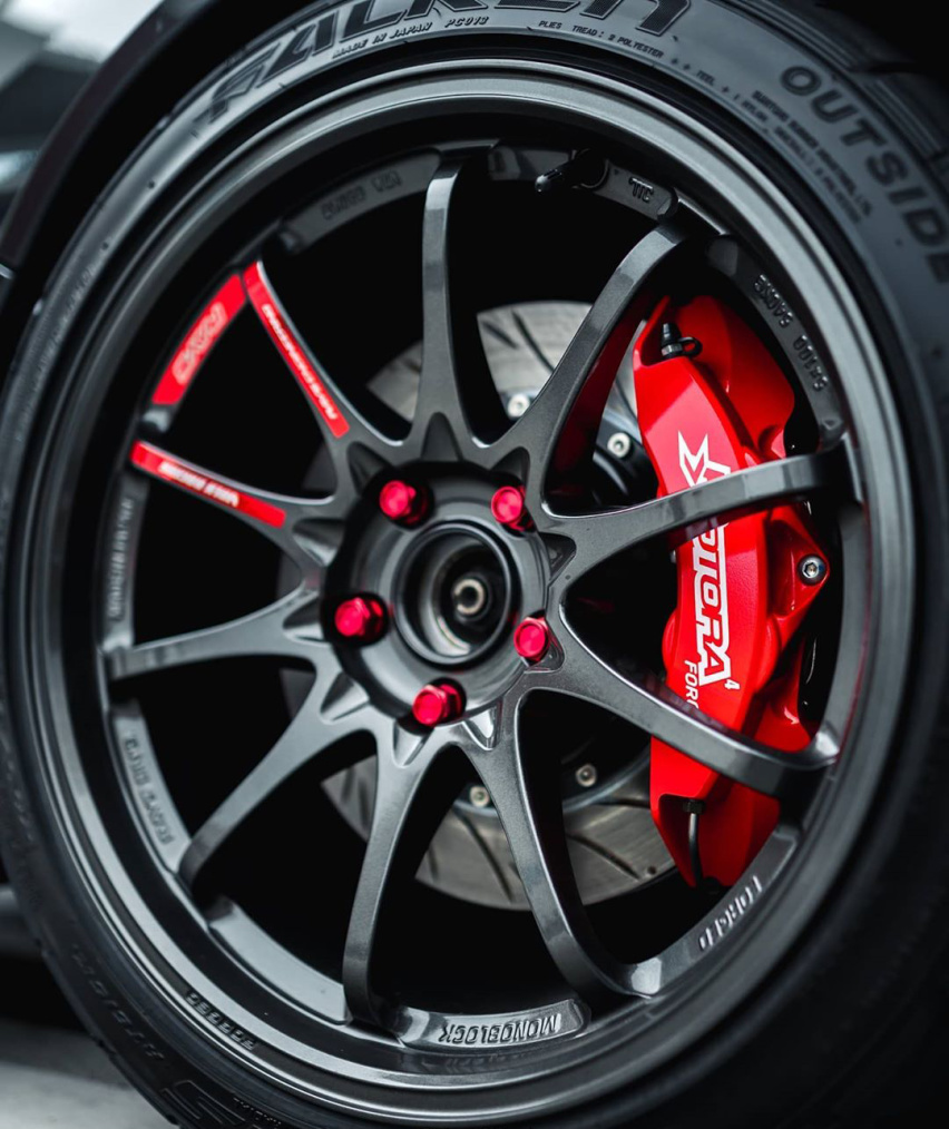 斯巴鲁WRX VAG改装Rotora刹车