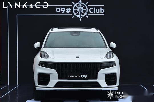 “报告舰长，可以登舰！”成都驶驾体验领克09，智能与性能加持
