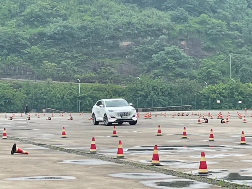 打卡网红SUV长安UNI-K，诠释国产车里的“均衡之道”