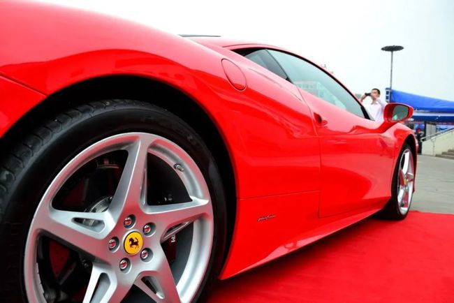 SUVt߅ Ҳ̲ס ׿SUVع