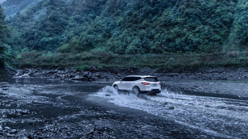 大七座美式SUV，2023款雪佛兰开拓者上市！售价19.49万元起