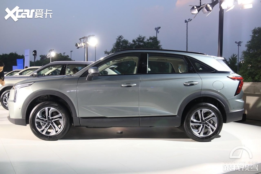 奋起直追，哈弗枭龙/枭龙MAX双车上市，售价13.98万元起