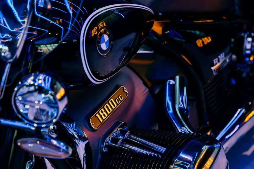 宝马最大排量摩托车，全新BMW R18上市，售24.99万起