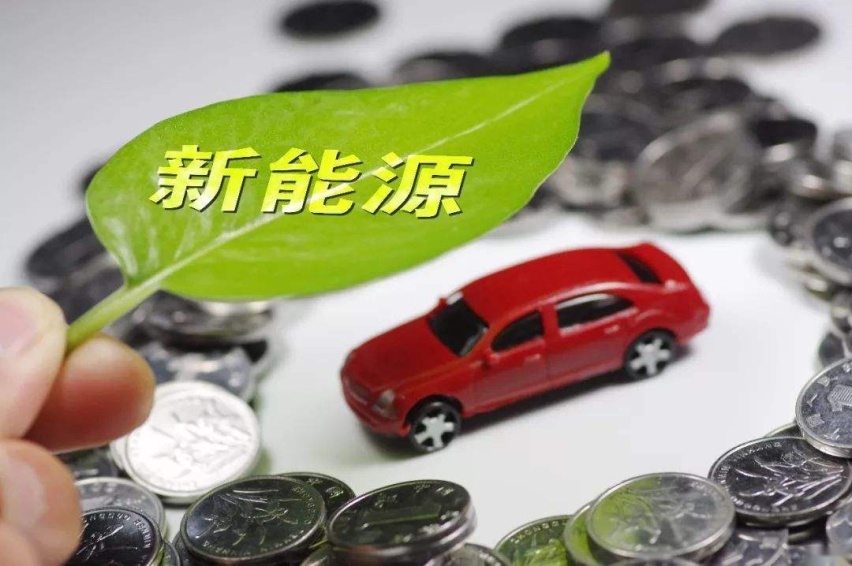先淘汰燃油车，再淘汰混动车！小鹏S4超快充桩能否带动市场变革？