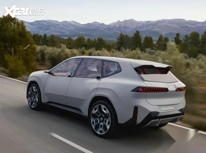 同时宝马集团致力于推动可持续发展,2021年推出的bmw i循环概念车的