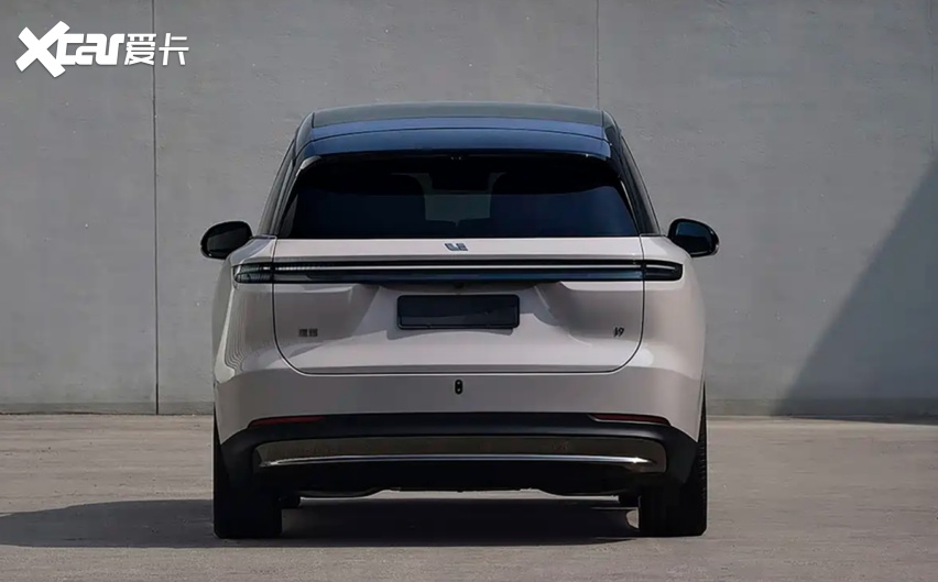 全新理想i9卖36.98万，i8车主当然不乐意